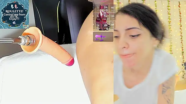 Kitty  Rose   online show from February 7, 2026, 10:12 am