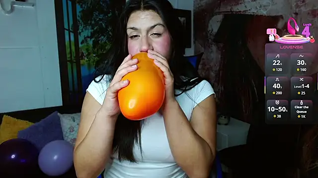 Snapshot of gigi_gilt_ chatting on November 30, 2025, 4:24 am gigi gilt online show from November 30, 2025, 4:24 am