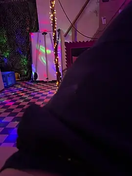 Snapshot of StudentBigD chatting on September 20, 2025, 3:00 am StudentBigD online show from September 20, 2025, 3:00 am