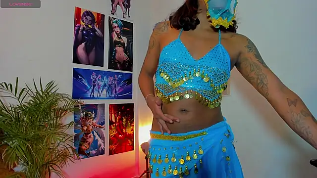 cam11 07 online show from September 16, 2025, 6:58 am