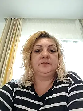 Snapshot of clarabbw47 chatting on May 2, 2026, 6:18 am clarabbw47 online show from May 2, 2026, 6:18 am