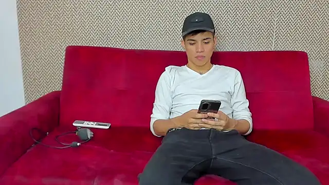 willy sexxx18 online show from January 31, 2026, 8:07 pm