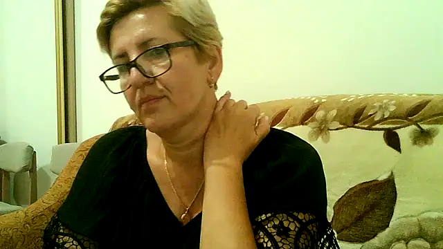 Dana4921 online show from September 9, 2025, 5:55 pm