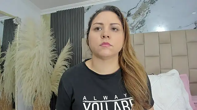 Snapshot of cloesummerr_ chatting on March 17, 2026, 12:30 pm cloesummerr online show from March 17, 2026, 12:30 pm