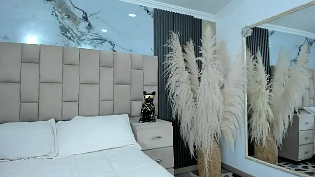 Snapshot of cloesummerr_ chatting on April 15, 2026, 7:58 pm cloesummerr online show from April 15, 2026, 7:58 pm