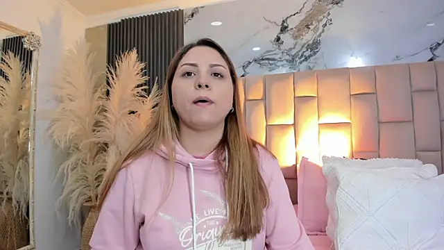 Snapshot of cloesummerr_ chatting on March 11, 2026, 1:38 pm cloesummerr online show from March 11, 2026, 1:38 pm