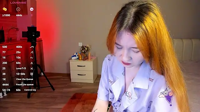 Snapshot of Clarity_Yumi chatting on November 30, 2025, 12:17 pm Clarity Yumi online show from November 30, 2025, 12:17 pm