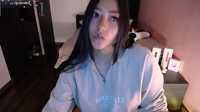 Snapshot of Mia_1120 chatting on January 6, 2026, 7:07 pm Mia 1120 online show from January 6, 2026, 7:07 pm