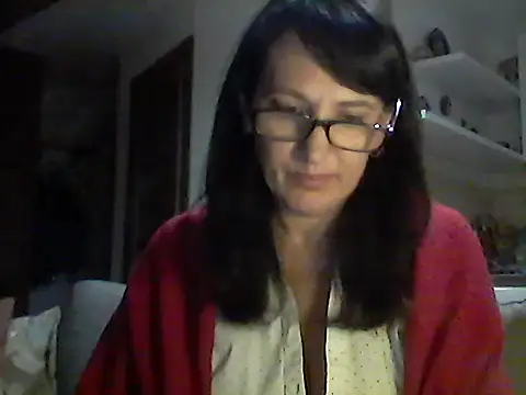 Snapshot of Elena48324 chatting on November 13, 2025, 6:34 pm Elena48324 online show from November 13, 2025, 6:34 pm