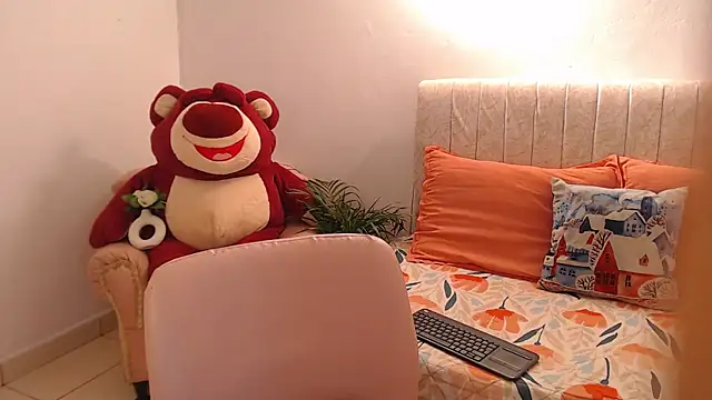 Snapshot of _Tiffany1 chatting on November 30, 2025, 4:52 pm Tiffany1 online show from November 30, 2025, 4:52 pm