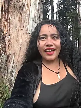 Yaya watson online show from April 28, 2026, 8:46 pm