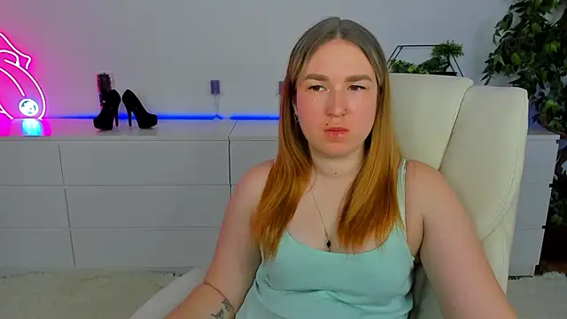 Snapshot of Sofii_darling chatting on March 6, 2026, 5:52 pm Sofii darling online show from March 6, 2026, 5:52 pm