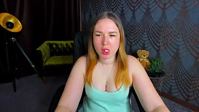 Snapshot of Sofii_darling chatting on March 27, 2026, 5:36 pm Sofii darling online show from March 27, 2026, 5:36 pm