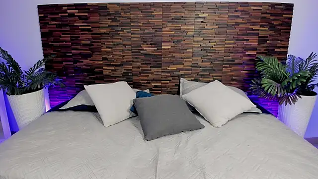 Snapshot of debra_win chatting on December 3, 2025, 9:31 am debra win online show from December 3, 2025, 9:31 am