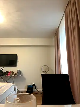 Snapshot of AmandaStoun chatting on September 25, 2025, 10:10 am AmandaStoun online show from September 25, 2025, 10:10 am