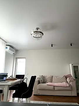 Snapshot of AmandaStoun chatting on September 30, 2025, 10:43 am AmandaStoun online show from September 30, 2025, 10:43 am