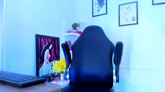 Snapshot of Ariana_costa chatting on October 14, 2025, 7:03 pm Ariana costa online show from October 14, 2025, 7:03 pm