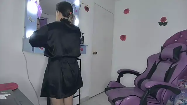 Snapshot of soffy_rosses chatting on March 10, 2026, 1:53 am soffy rosses online show from March 10, 2026, 1:53 am