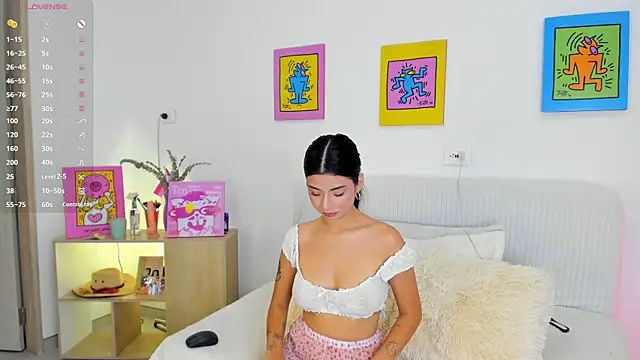 AprilAddams  online show from October 3, 2025, 8:54 pm