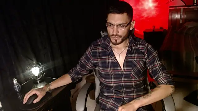 malek xarx  online show from February 10, 2026, 2:10 am