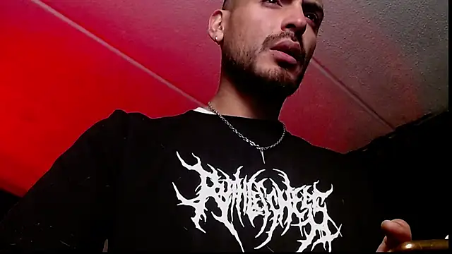 Snapshot of malek_xarx_ chatting on October 29, 2025, 2:54 am malek xarx online show from October 29, 2025, 2:54 am