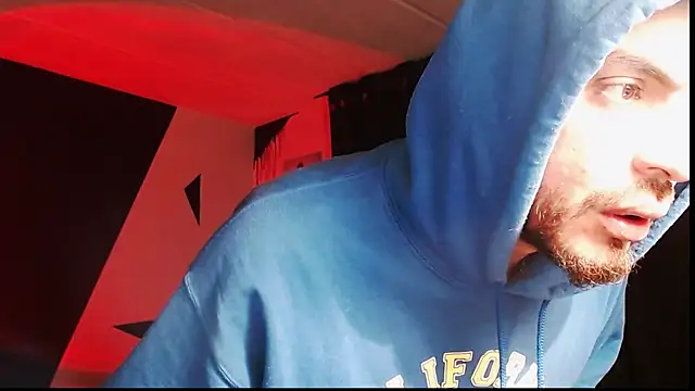 Snapshot of malek_xarx_ chatting on November 8, 2025, 9:02 am malek xarx online show from November 8, 2025, 9:02 am