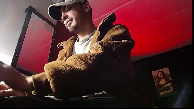 Snapshot of malek_xarx_ chatting on November 25, 2025, 2:01 am malek xarx online show from November 25, 2025, 2:01 am