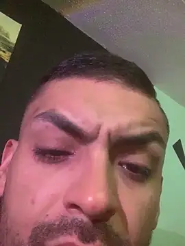 Snapshot of malek_xarx_ chatting on September 12, 2025, 4:12 am malek xarx online show from September 12, 2025, 4:12 am