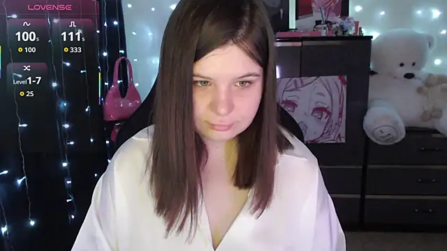 AmyVibess online show from September 12, 2025, 8:08 pm