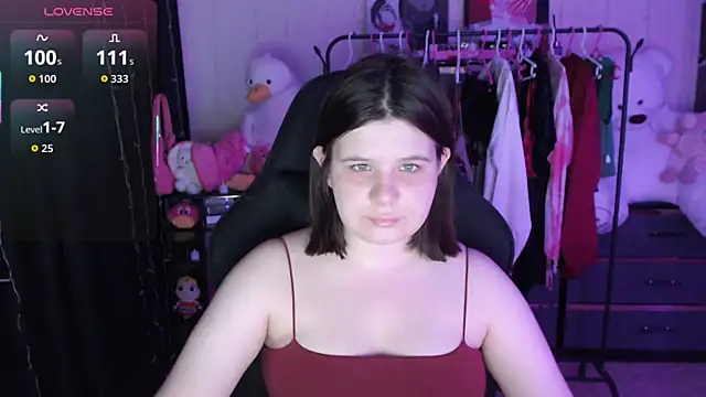 Snapshot of AmyVibess chatting on May 25, 2026, 7:12 pm AmyVibess online show from May 25, 2026, 7:12 pm