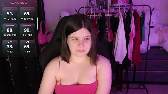 Snapshot of AmyVibess chatting on May 1, 2026, 6:13 pm AmyVibess online show from May 1, 2026, 6:13 pm