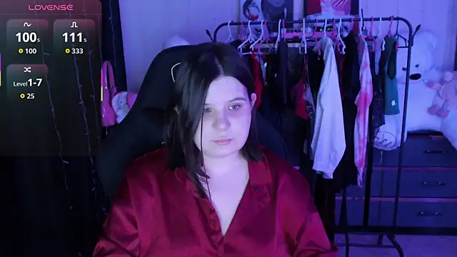 Snapshot of AmyVibess chatting on May 22, 2026, 6:06 pm AmyVibess online show from May 22, 2026, 6:06 pm