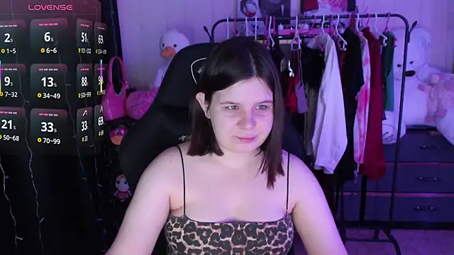 Snapshot of AmyVibess chatting on May 4, 2026, 7:06 pm AmyVibess online show from May 4, 2026, 7:06 pm