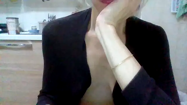 Snapshot of Kelly80 chatting on June 28, 2026, 3:24 am Kelly80 online show from June 28, 2026, 3:24 am