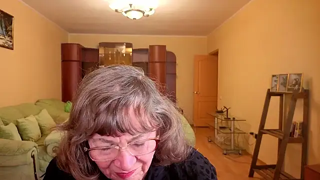 Snapshot of Betty_Brick chatting on January 16, 2026, 3:27 pm Betty Brick online show from January 16, 2026, 3:27 pm