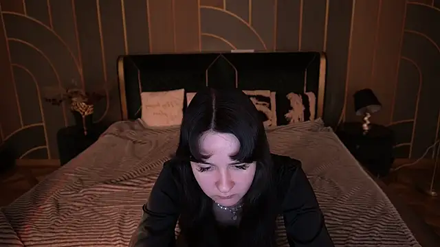 Snapshot of BerryDiva chatting on November 21, 2025, 3:22 pm BerryDiva online show from November 21, 2025, 3:22 pm