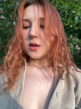 katexxxx online show from June 9, 2026, 5:47 pm