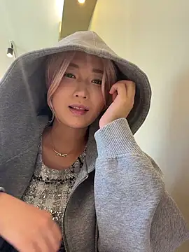 Snapshot of winter11 chatting on February 7, 2026, 4:31 am winter11 online show from February 7, 2026, 4:31 am