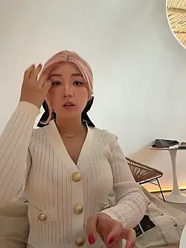 Snapshot of winter11 chatting on February 1, 2026, 1:15 am winter11 online show from February 1, 2026, 1:15 am