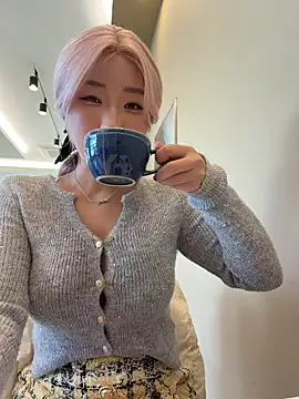 Snapshot of winter11 chatting on February 7, 2026, 11:57 pm winter11 online show from February 7, 2026, 11:57 pm