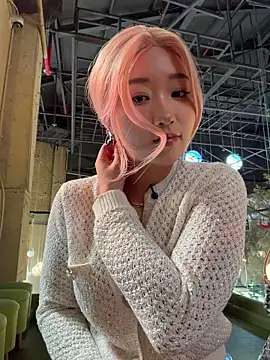 Snapshot of winter11 chatting on January 13, 2026, 3:54 am winter11 online show from January 13, 2026, 3:54 am