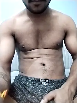 Snapshot of its_aadi121 chatting on December 17, 2025, 4:23 pm its aadi121 online show from December 17, 2025, 4:23 pm