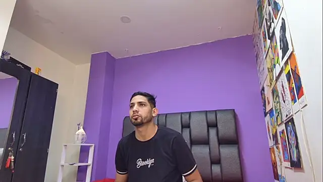 ashtoncooperr online show from September 18, 2025, 7:50 pm