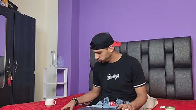 ashtoncooperr online show from September 30, 2025, 7:31 pm