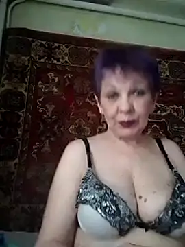 Snapshot of Rose60301 chatting on July 1, 2026, 11:54 am Rose60301 online show from July 1, 2026, 11:54 am