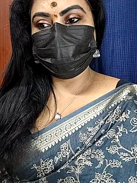 honey-flower online show from November 25, 2025, 9:09 am