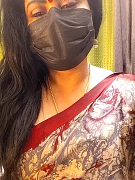 Snapshot of honey-flower chatting on November 5, 2025, 10:57 pm honey-flower online show from November 5, 2025, 10:57 pm