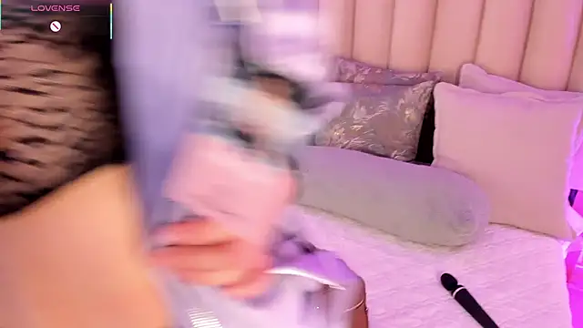 Snapshot of MaddieParker chatting on February 5, 2026, 7:32 pm MaddieParker online show from February 5, 2026, 7:32 pm