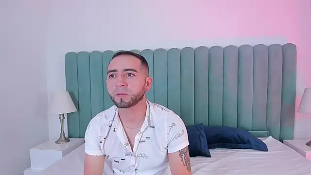 Lushian  online show from September 26, 2025, 1:51 pm