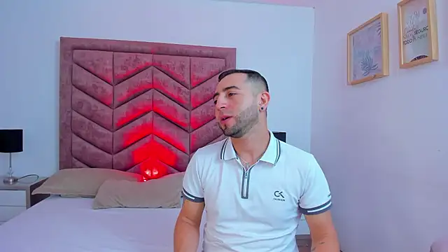 Lushian  online show from February 11, 2026, 3:34 pm